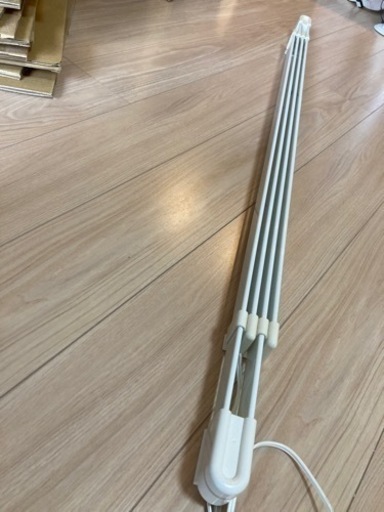 省電システム株式会社　ウインドーラジエーター W/R-1219 ホワイト 窓用結露抑制ヒーター 伸縮タイプ 幅1200～1900mm ウィンドーラジエーター