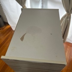 収納棚の画像