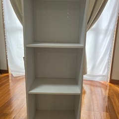 収納棚