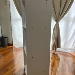 収納棚の画像