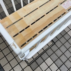 ベビーベッド　そいねーる+ ホワイト　大和屋の画像