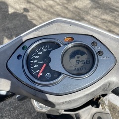 ヤマハ　シグナスX FI 2型　SE44J 小型スクーターの画像