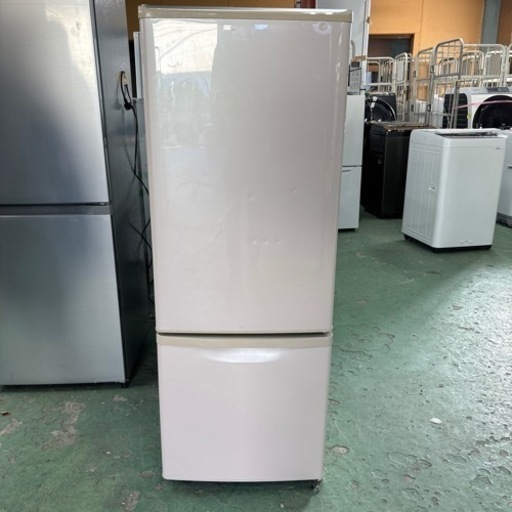 T3 冷蔵庫　2010年　Panasonic NR-B172W 中古