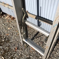 2連伸縮梯子　縮4.2m  伸7.8m 安中引取りの画像
