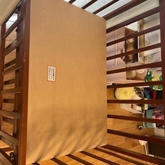 ベビーベッド　ラッコハグ　電動搾乳機などの画像