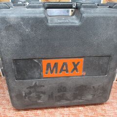 ★値下げしました★ マックス MAX GS-725C ガスネイラ 中古品 バッテリー×2 充電器 ケース付 【ハンズクラフト宜野湾店】の画像