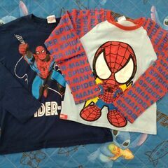 子供服スパイダーマン他、長袖Tシャツ４点 130の画像