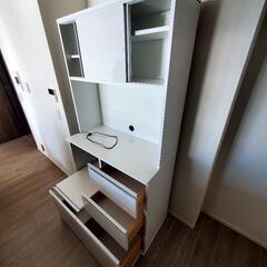 最終値下げ　食器棚　中古　1月20.21日取りに来られる方の画像