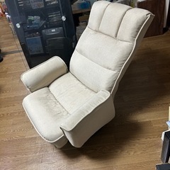 倒れる椅子　回転式の画像