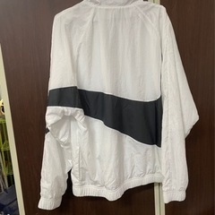 NIKE  ナイキ ナイロンジャケット 白×黒 ホワイト×ブラック　メンズ 古着  S  ③の画像