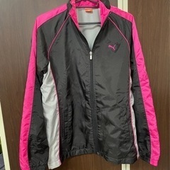 PUMA  プーマ　ウインドブレーカー　ナイロンジャージ　黒×ピンク×グレー(上)  黒×ピンク(下)　上下セット　レディース　M  古着　③の画像