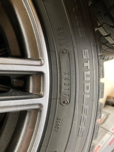 スタッドレスタイヤ ホイールセット 175/65R15 アクア 等