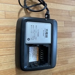 ヤマハ　パス用充電器
