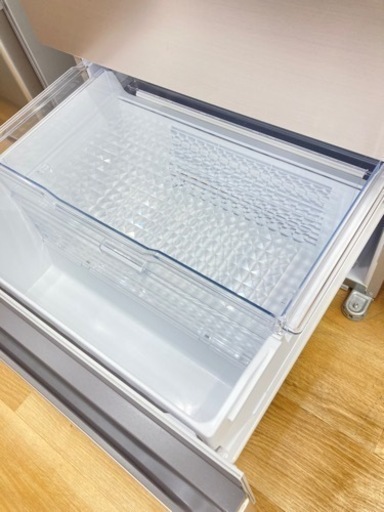 【トレファク高槻店】安心1年間保証！取りに来れる方限定！HITACHI【日立】の6ドア冷蔵庫のご紹介です！