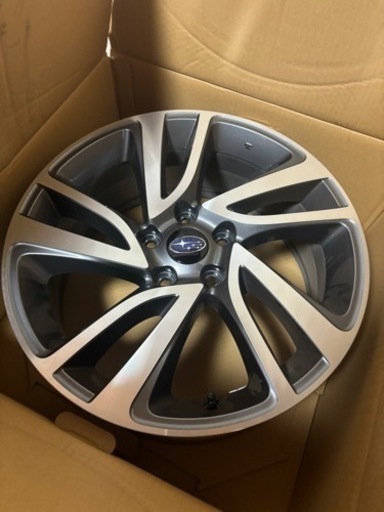 レヴォーグ（VM4）純正タイヤホイール×4本新車取り