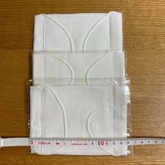 （取引中）子供用布マスク（未使用）6枚セットの画像
