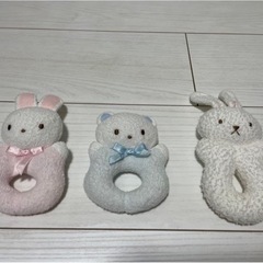 おもちゃ　ラトル