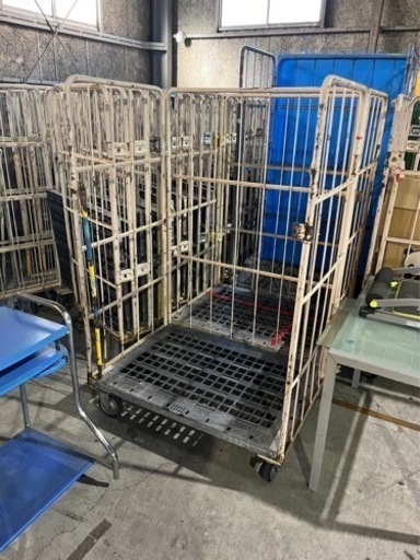 カゴ台車！！約70台！！