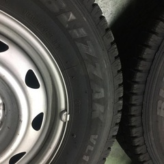 引き取り限定！スタッドレス　165R13 LT 6PRの画像