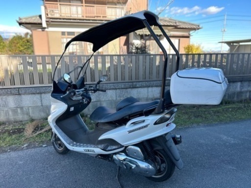 マジェスティ125FIモデル屋根付車両☆社外パーツ^_^現状にて格安売りです☆125cc原付二種スクーター☆