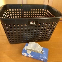 収納カゴ　