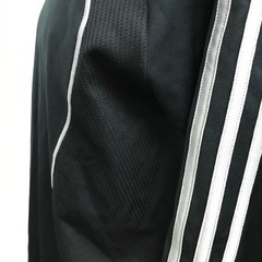 k2312-615 adidas サッカー プラクティスシャツ サイズ:メンズMの画像