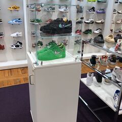 店舗用什器 5台