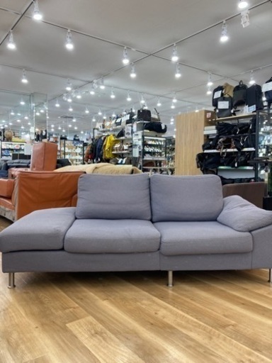【トレファク高槻店】取りに来られる方限定！BoConcept  2人掛けソファ のご紹介です！