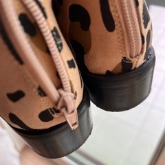 ニーハイブーツの画像