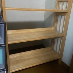 家具、白木本棚