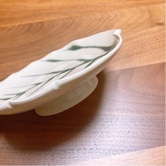 リーフ　お皿　陶器　セット　複数の画像