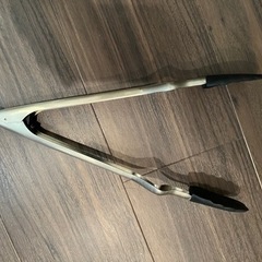 トング