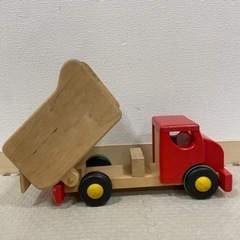 ボーネルンド　トラック　赤の画像
