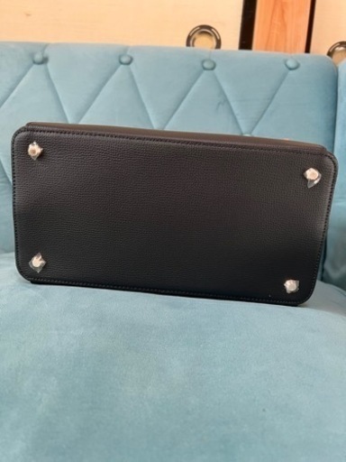 Samantha Thavasa アベクトワ レザースクエアトートバッグ
