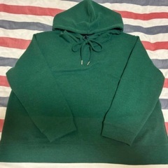 ZARAのニットパーカー