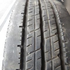 トラック用タイヤ DUNLOP ENASAVE SPLT38 2...
