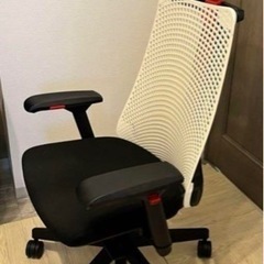 【美品】イトーキ サリダ YL9G ホワイト オフィスチェアの画像