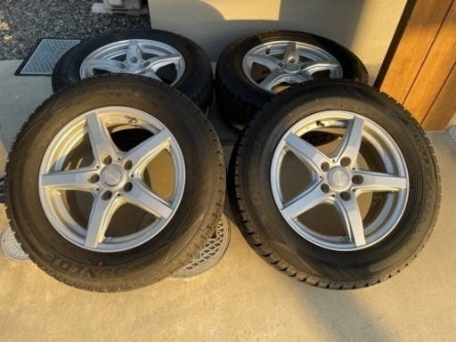 スタッドレスタイヤ　20ヴェルファイア