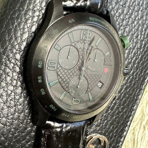 GUCCI クロノグラフ　時計　美品　シェリーライン　メンズ