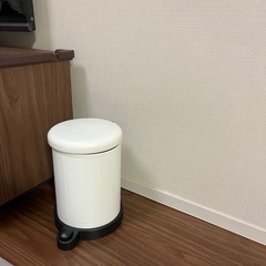 IKEA ゴミ箱の画像
