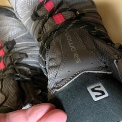 【SALOMON】トレッキングシューズの画像