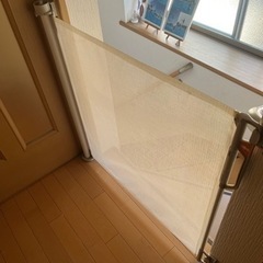 ベビーゲート　階段上使用可　ゲートル