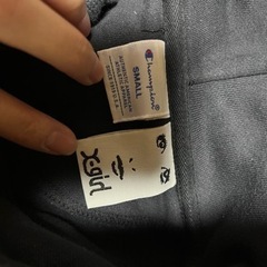 最終値下げします！チャンピオン⭐︎美品⭐︎パーカーの画像