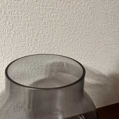 花瓶　大きめ　グレーの画像