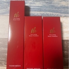 透明美肌薬用リンクルケア美白リキッドファンデーション