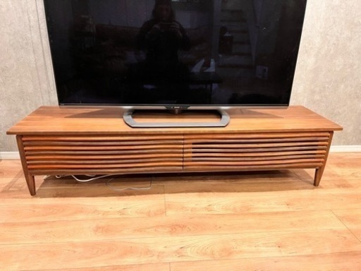 やおもく　テレビ台　テレビボード