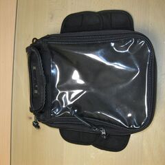 バイクのタンクバック