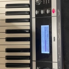 KORG X50 キーボード ケースやペダル等の付属品付きの画像