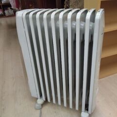 デロンギ オイルヒーター ストーブの画像
