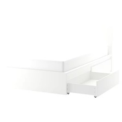 IKEA ダブルベッドフレームの画像